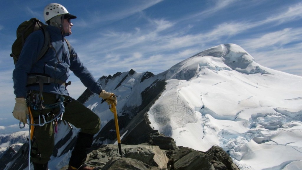 mountaineering in new zealand