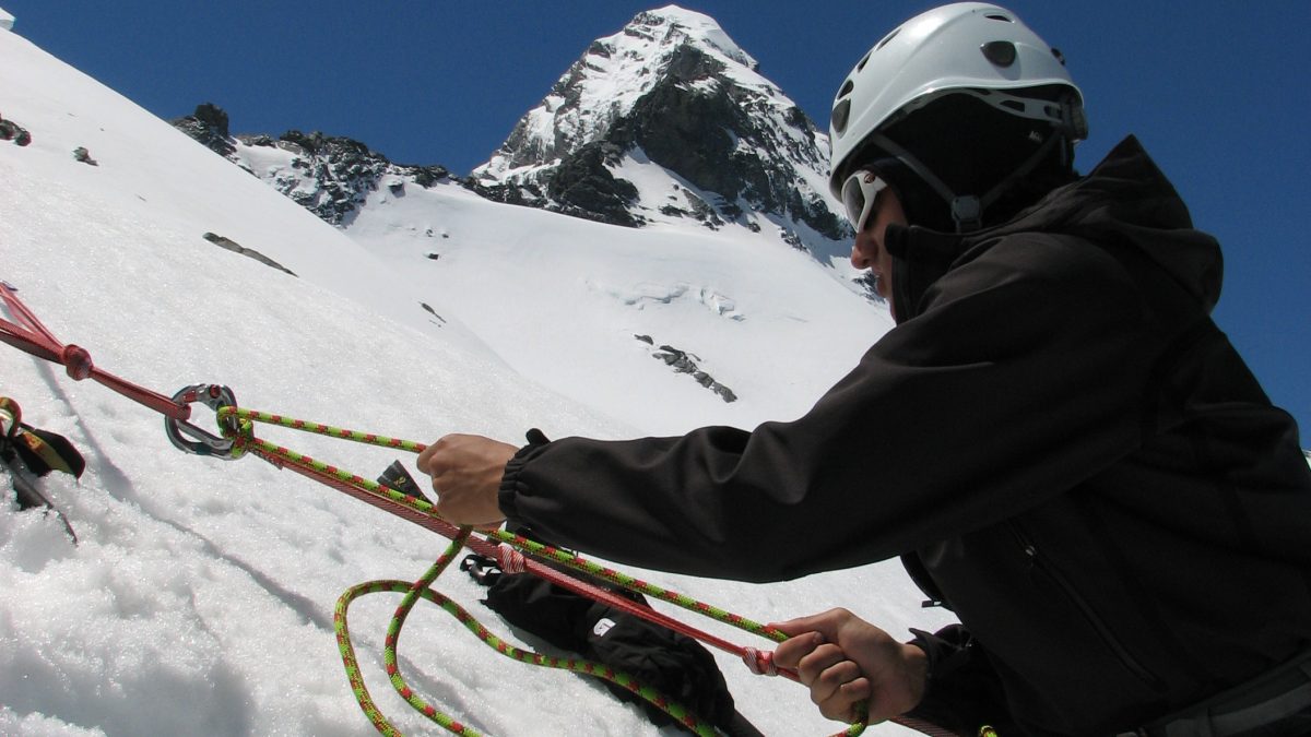 Guided Mountaineering And Instruction - Vertical Resources